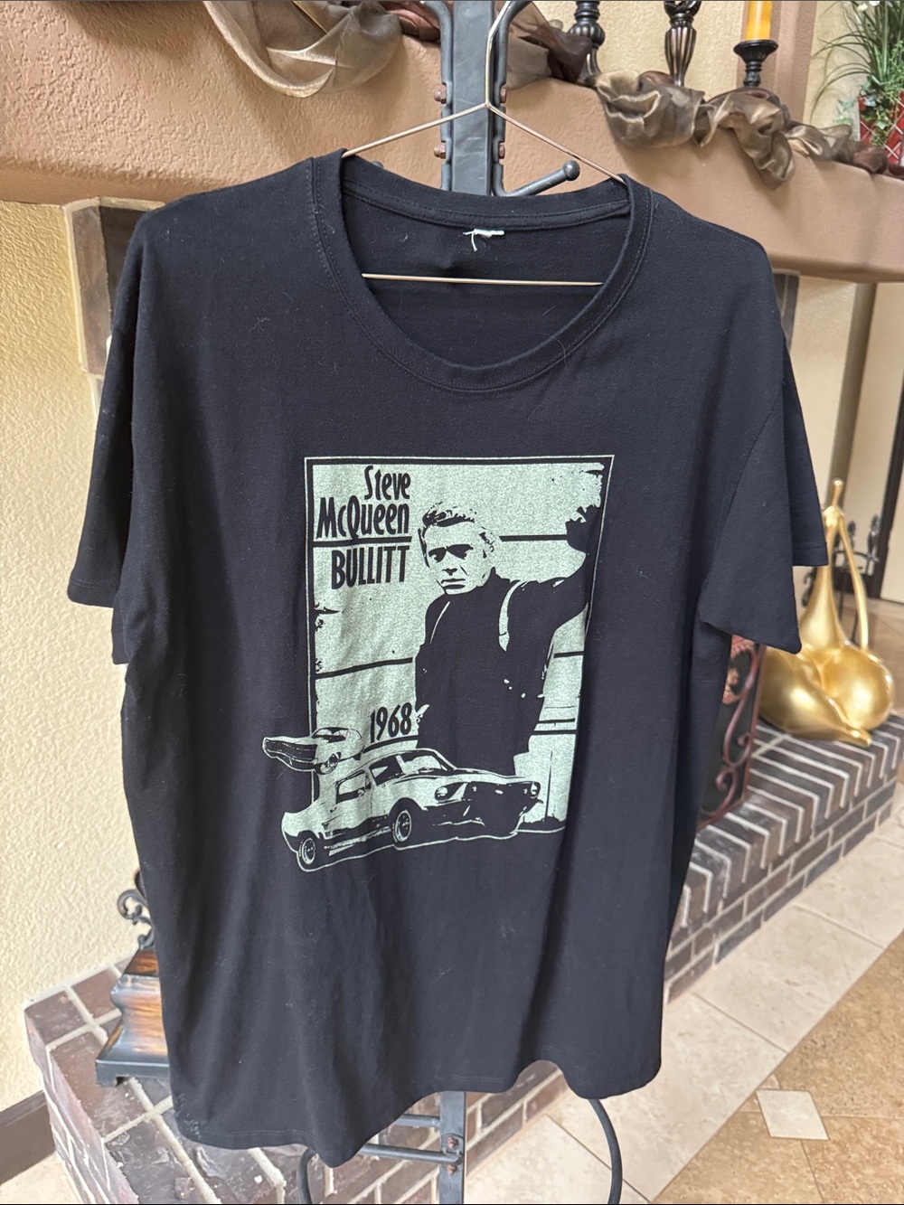 Black Graphic Tee with Vintage Steve McQueen Movie Print. Size L Men